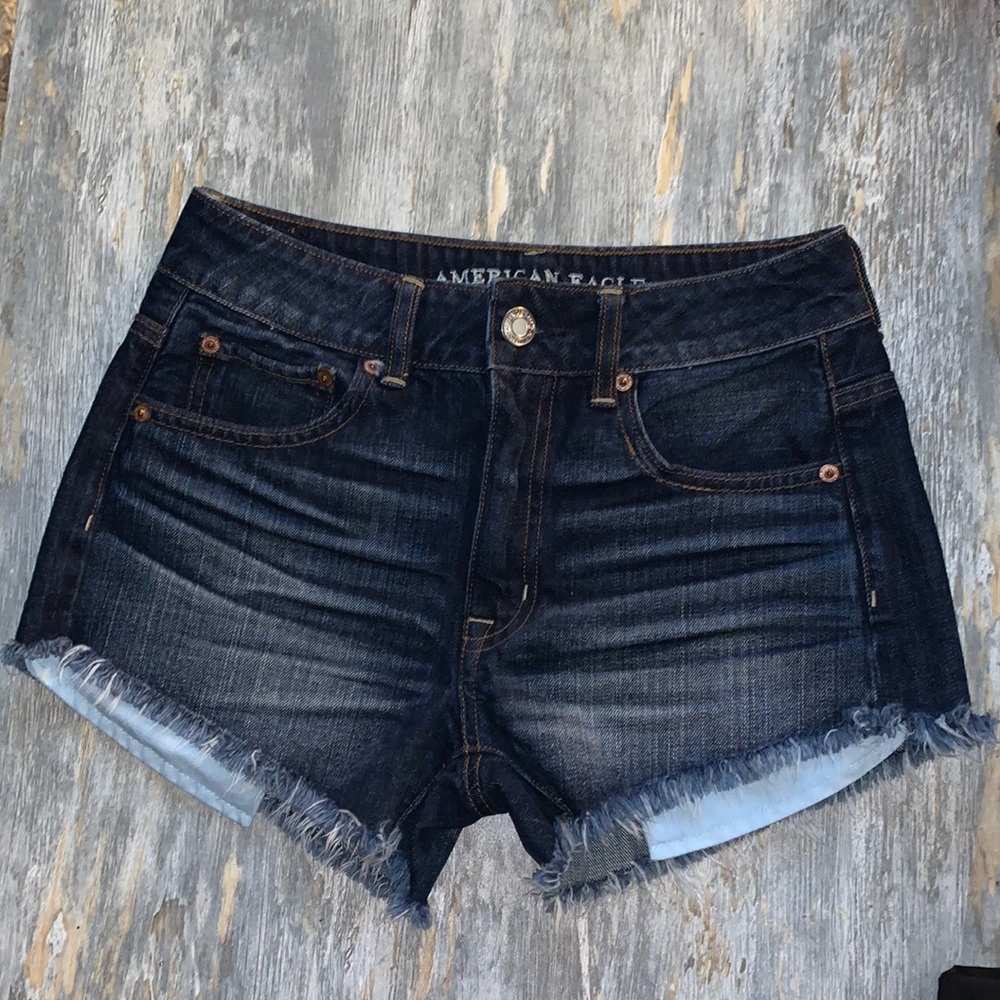 American Eagle High Rise Festival dark wash jean shorts size 2